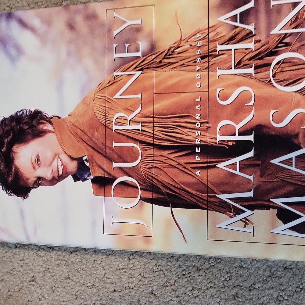 barnes and noble Bag With Autographed Autobiography Of Marsha Mason And More - Picture 7 of 8